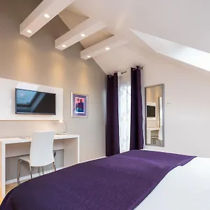 hotellátogatás